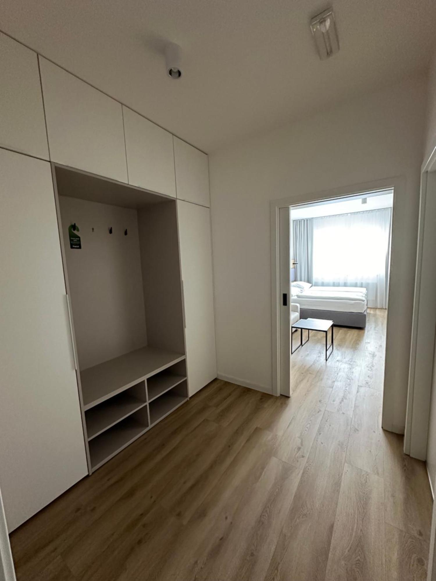 Hotel Kapitol Мост Экстерьер фото