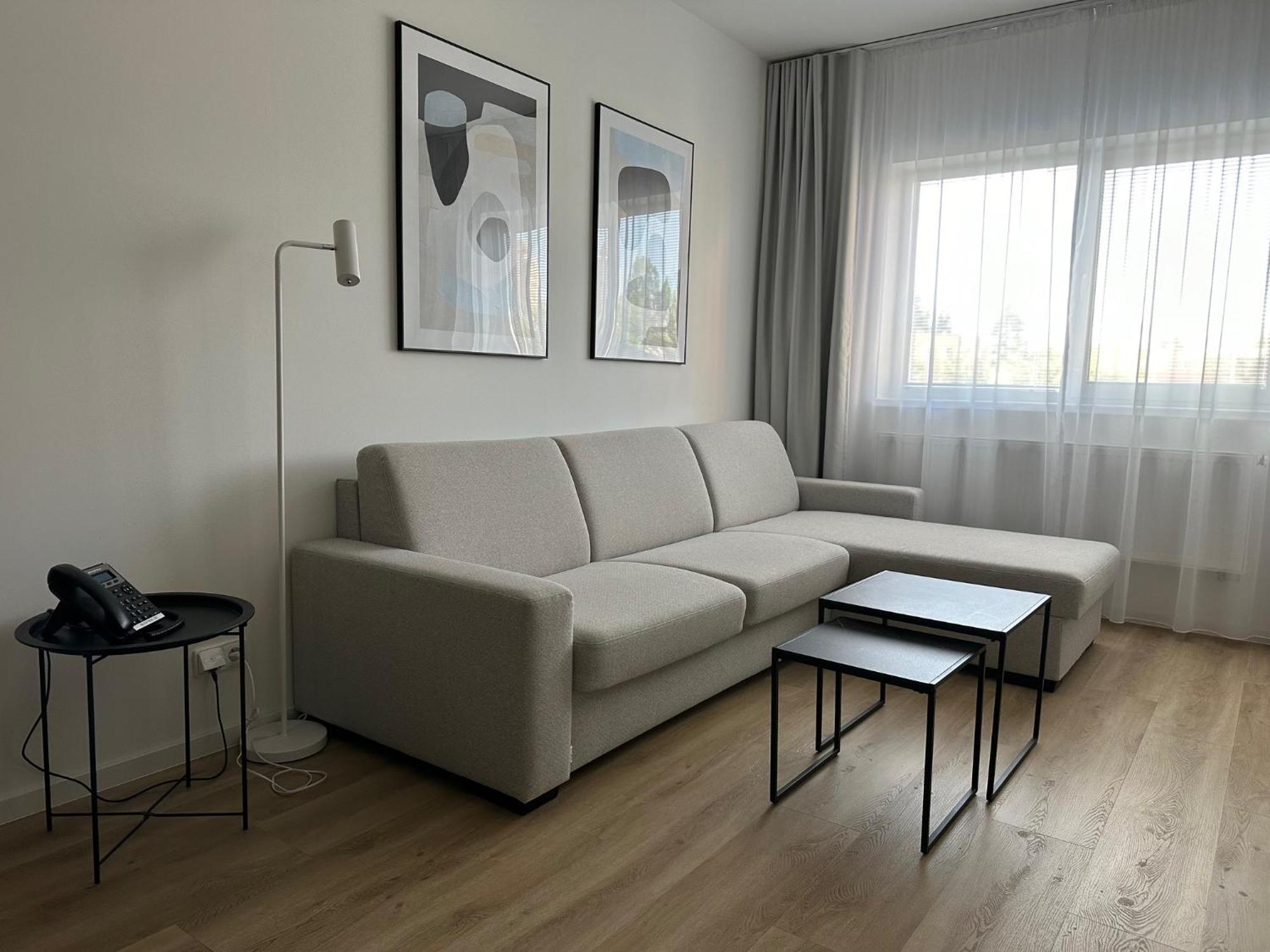 Hotel Kapitol Мост Экстерьер фото