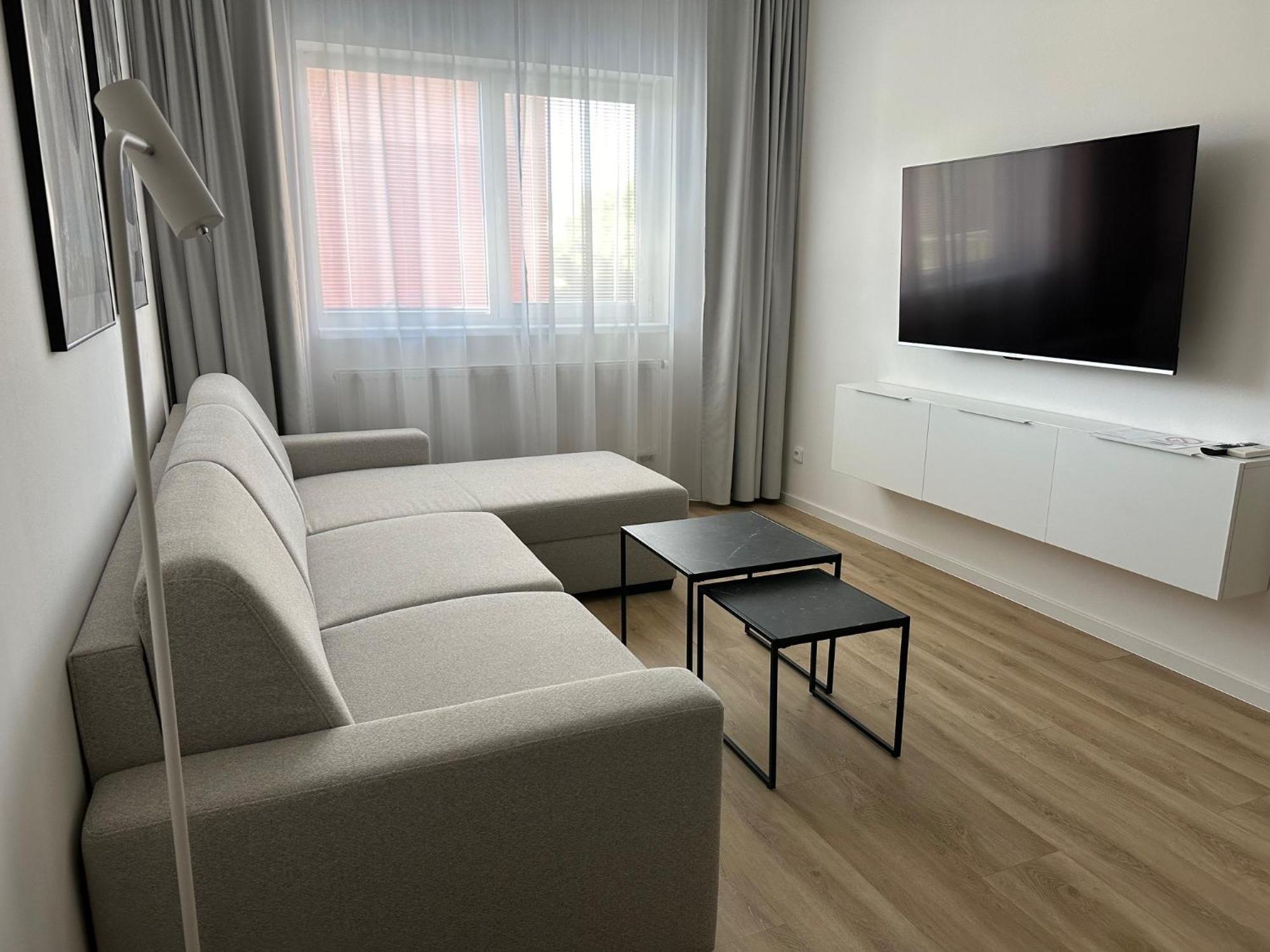 Hotel Kapitol Мост Экстерьер фото